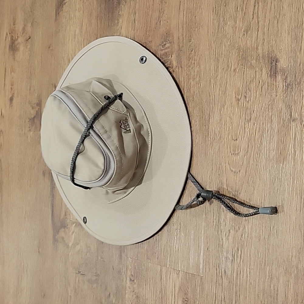 REI Organic Cotton Hat